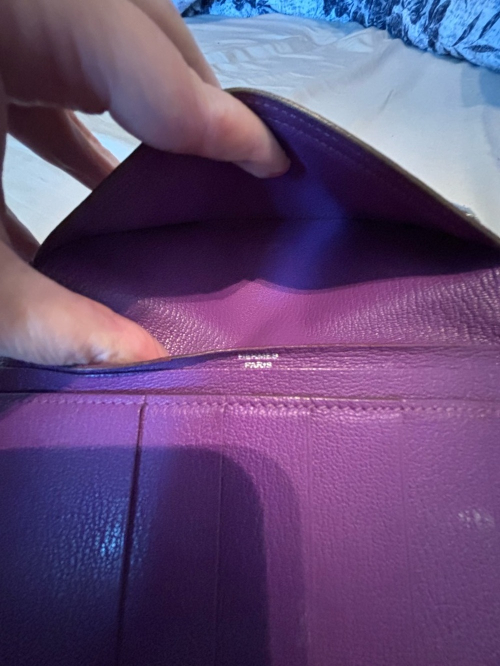 Authentic Hermès Béarn Long Wallet – Rare Purple Leather – Very Good Condition - Picture 9 of 10